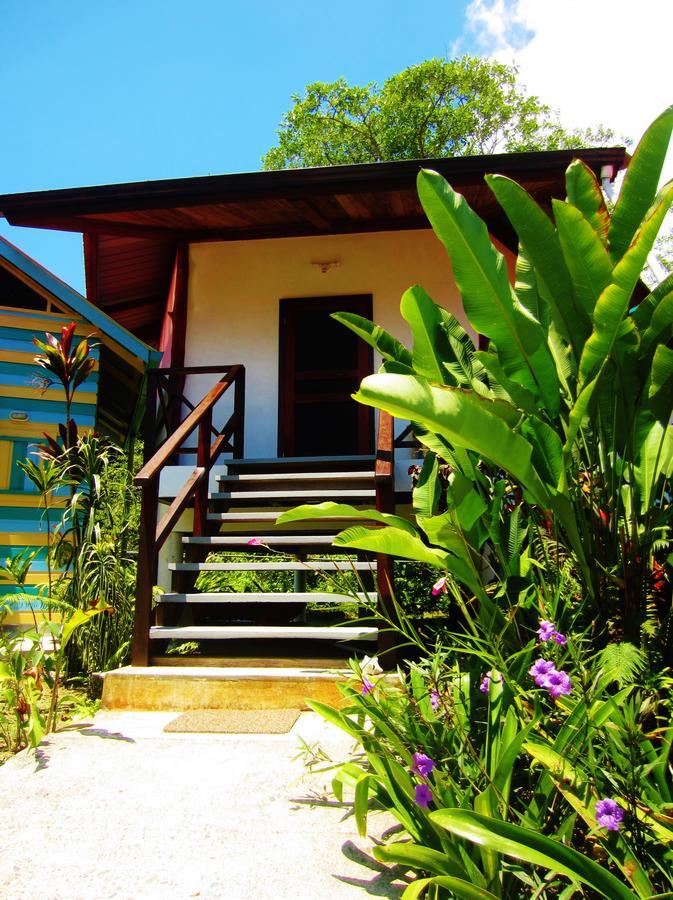 Casa Abundancyah B&B 博卡斯德尔托罗 外观 照片